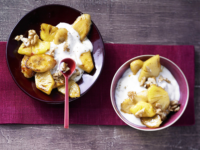 Recette libanaise yaourt à l'ananas, bananes et noix